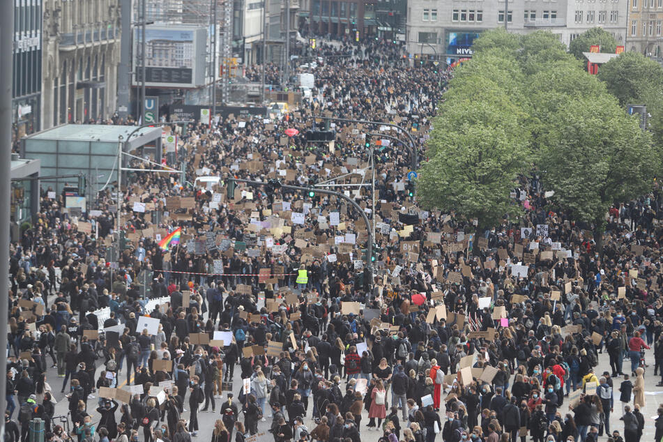 Bis zu 14.000 Menschen hielten sich am Wochenende in der Innenstadt auf.