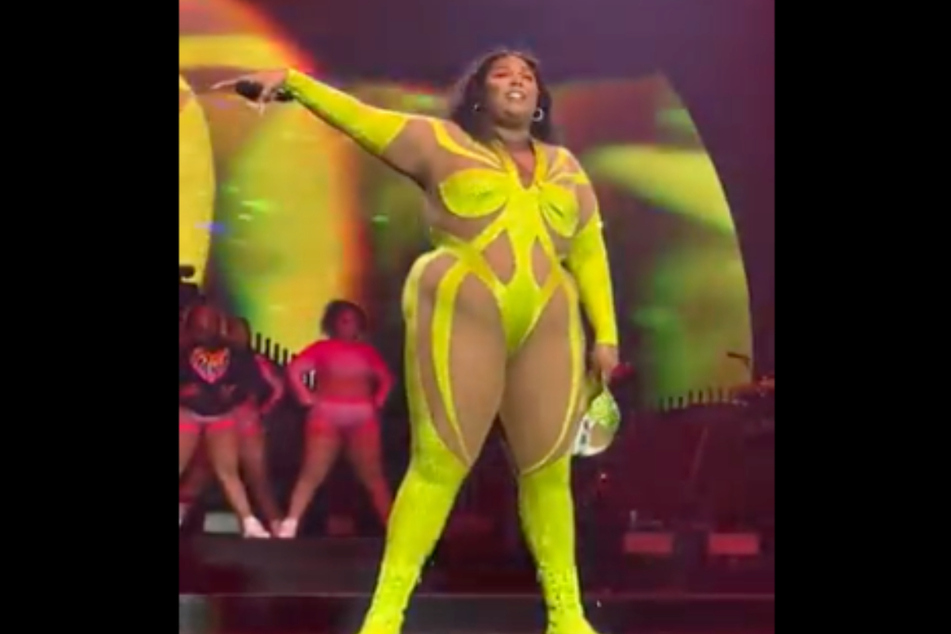Even Lizzo's dancers got in on the Rammstein cover action. They had a choreography.
