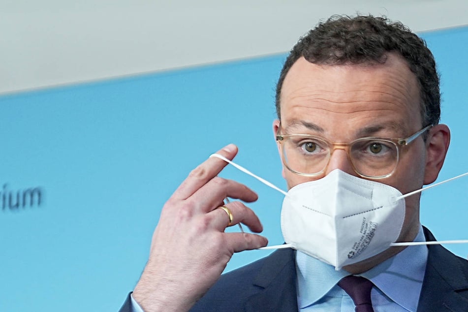 Milliarden-Masken-Fail in Corona-Pandemie: Drohen Jens Spahn Folgen?