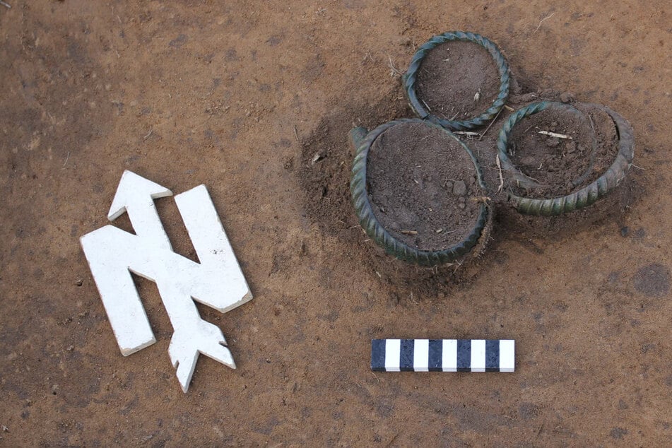 Dresden: Jahrtausende alt! Sondengänger entdeckt Schatz aus Bronzezeit