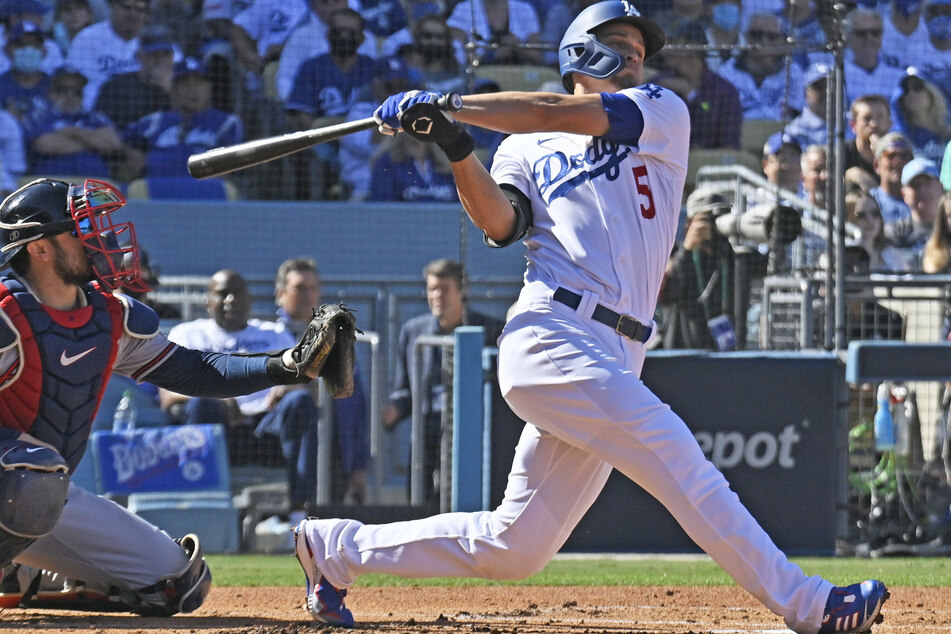 Seager has a new home in Texas after signing a 10-year deal with the Rangers on Monday.