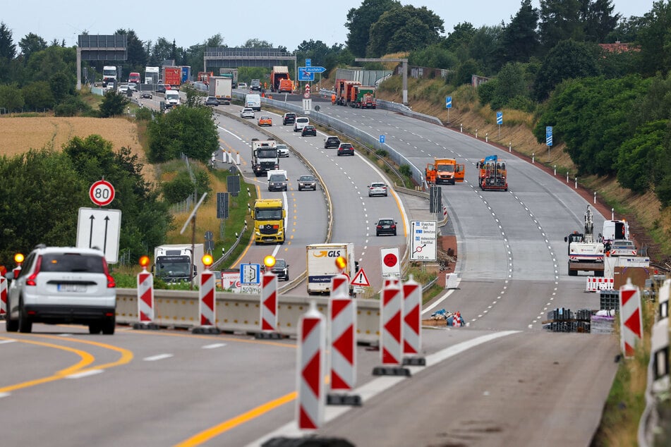 Die Sperrung der A4-Anschlussstelle Hohenstein-Ernsttahl wird pünktlich zum Rennwochenende aufgehoben.