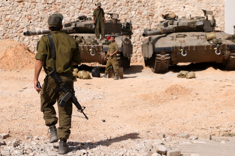 Die USA haben Israel nahegelegt, mit der angekündigten Bodenoffensive im Gazastreifen noch abzuwarten.