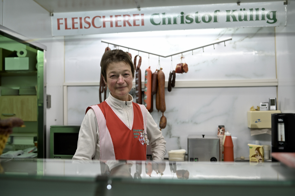 Wird oft gefragt, ob man noch nach Tschechien einreisen darf: Fleischereiverkäuferin Regine Schanze (56).