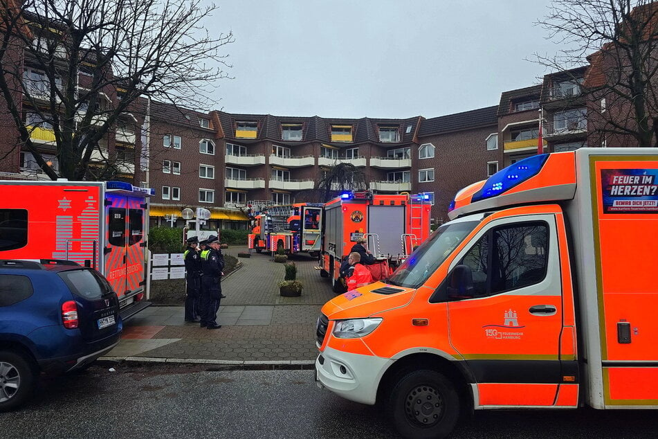 Die Feuerwehr war mit einem Großaufgebot vor Ort.