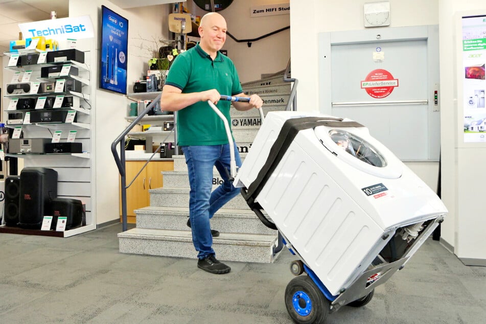 Damit Haushaltsgeräte einwandfrei funktionieren, sucht EP: Radio Hanel Unterstützung in Dresden.