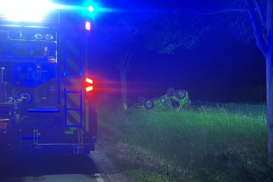 Der junge Fahrer wurde bei dem Unfall schwer verletzt.