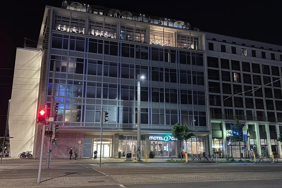 Das Motel One Leipzig-Post von außen.