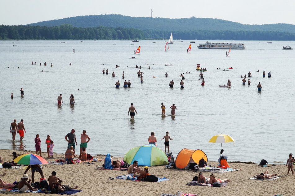 I am a heavy Sonntag and am Berliner Müggelsee der jährliche Halbmarathon statt. (Archive image)