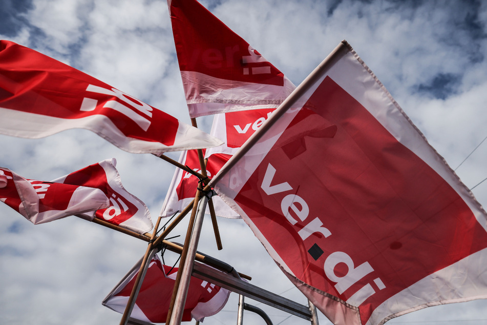 Die Gewerkschaft ver.di hat ihre Mitglieder am Dienstag zu einem 24-Stunden-Streik in NRW aufgerufen. (Symbolbild)
