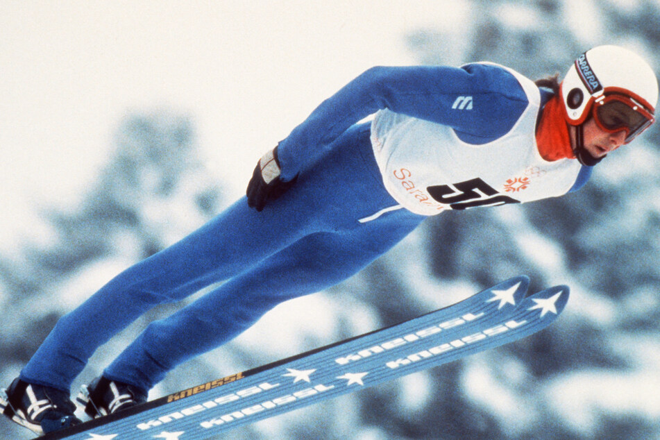 Der vierfache Olympiasieger Matti Nykänen (†55) starb 2019. Er erkrankte an Diabetes, verzichtete aber nicht auf Alkohol und starb laut seiner Schwester an einer Bauchspeicheldrüsen- und Lungenentzündung.