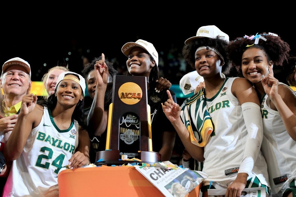 Former Baylor athletes Chloe Jackson and Queen Egbo spoke against Kim Mulkey silence on Griner's detainment in Russia.