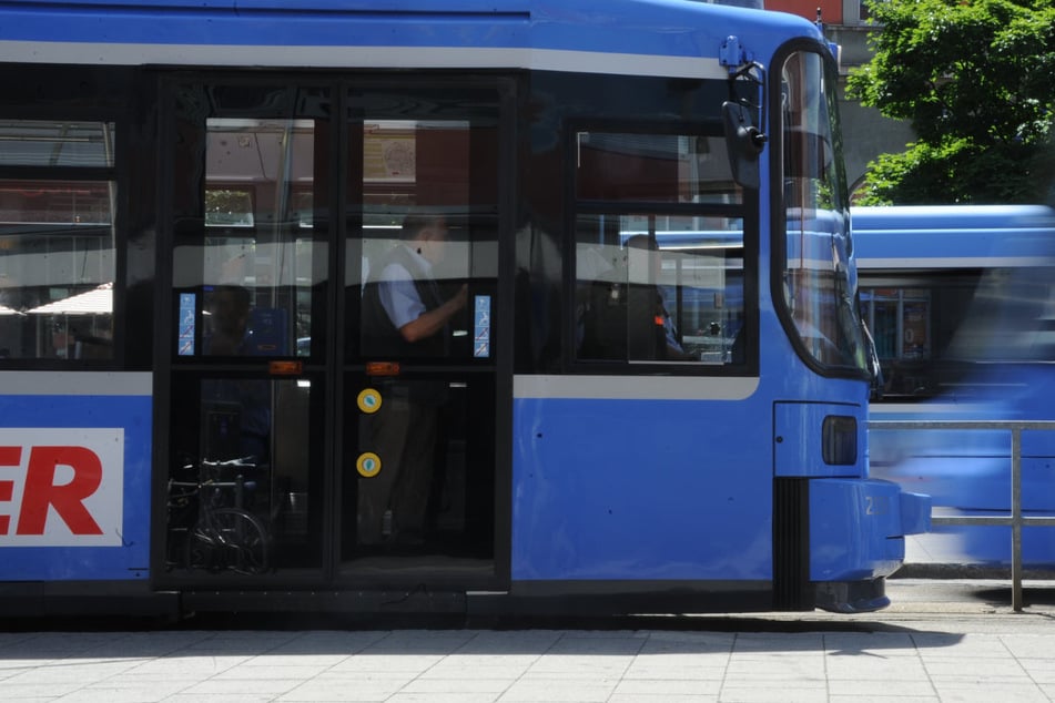 US-Tourist von Münchner Straßenbahn erfasst und schwer verletzt