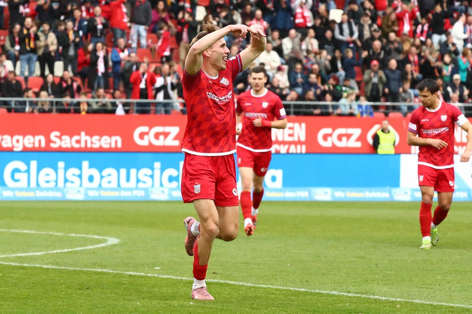 FSV-Spieler Lennert Möbius brachte die Zwickauer in Führung.