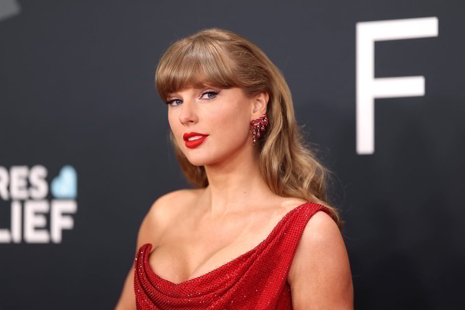 Taylor Swift (35) veröffentlichte am 3. Oktober ihr zwölftes Studioalbum "The Life of a Showgirl".