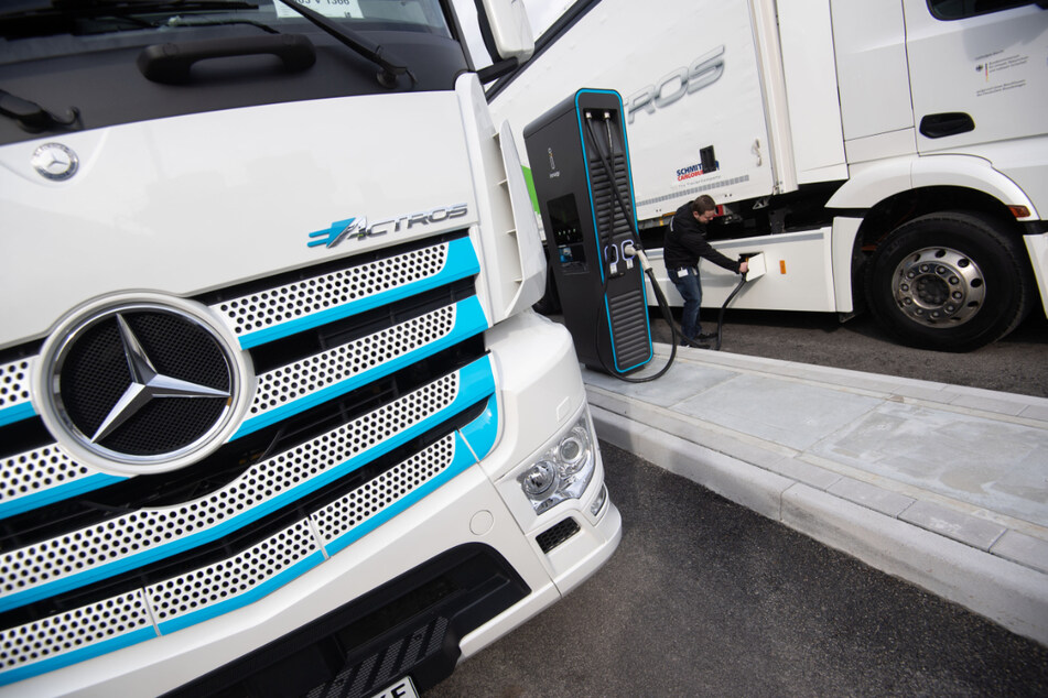 Daimler: Diesel-Lkw könnten in Europa rasch aus der Mode kommen