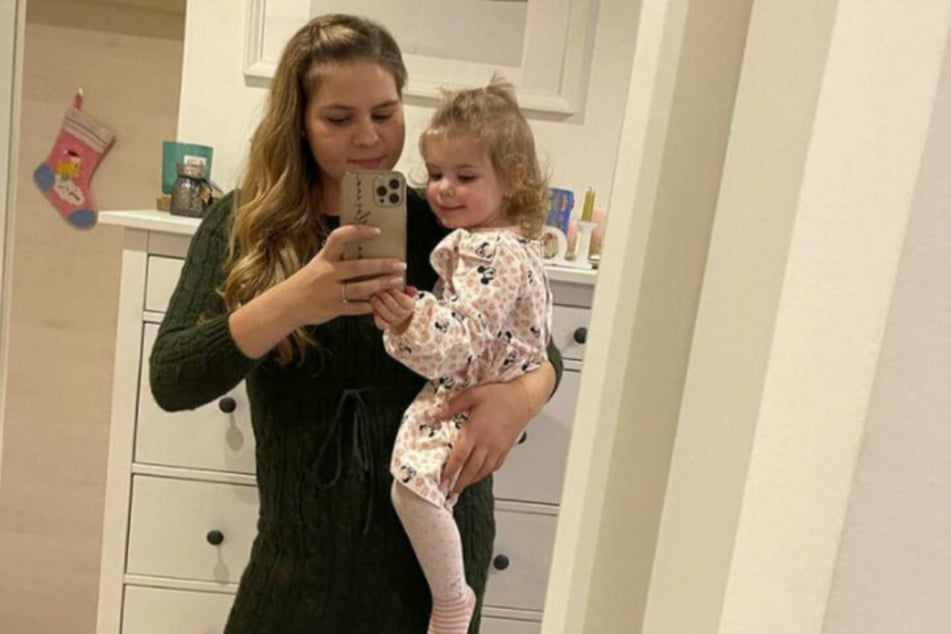 Sylvana Wollny (30) mit Töchterchen Anastasia (2) bei Instagram.