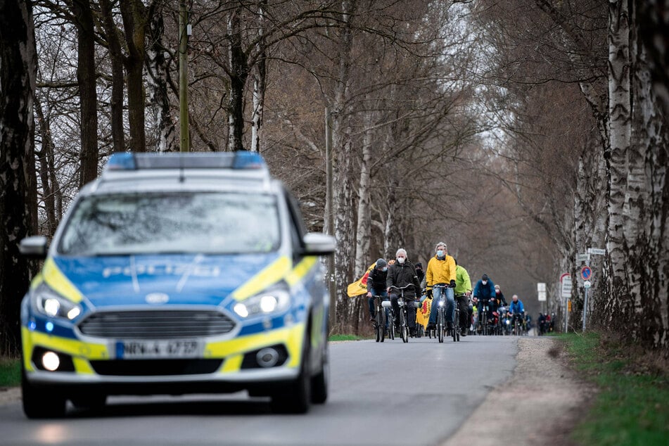Der Ostermarsch mit Fahrraddemo führt an Karfreitag zur Gronauer Urananreicherungsanlage URENCO.