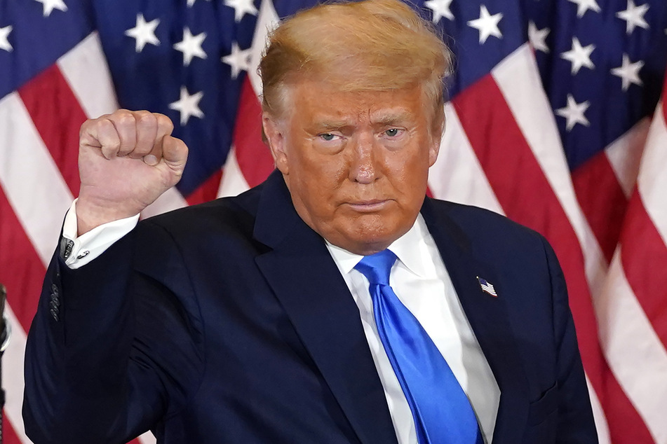 US-Präsident Donald Trump (74) erkennt seine Wahlniederlage nicht an. Er möchte das Ergebnis in Georgia nachträglich ändern lassen.