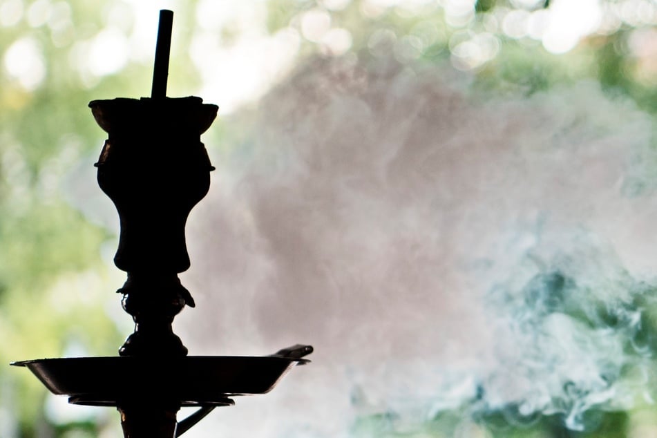 Laut einem Medienbericht plant die NRW-Politik strengere Regeln für Shisha-Bars (Symbolbild).