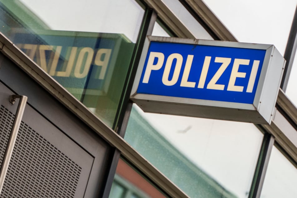 Die Ermittlungen der Polizei laufen. (Symbolbild)