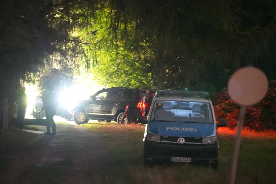 Die Polizei rückte am Freitagabend nach Radeberg aus.