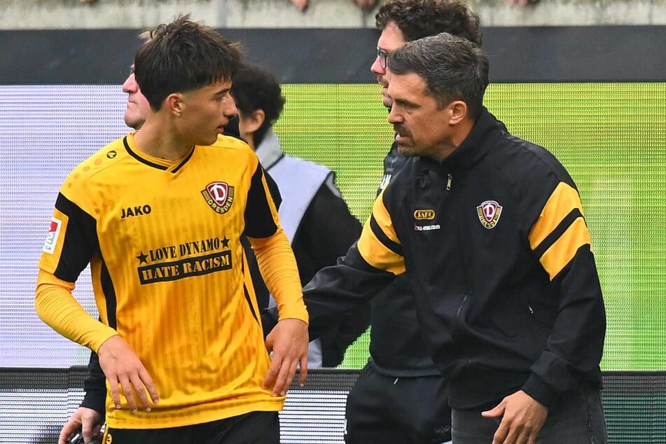 Thomas Stamm (43, r.) setzte auf die gleiche Startelf wie zuletzt - auch Patrice Covic (19) durfte ran.