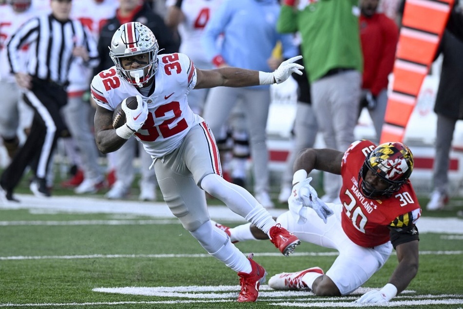 Buckeye running back Treveyon Henderson has set goals to return to elite playing status this year.