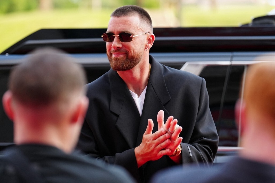 Travis Kelce sent fans into a frenzy with his latest comments about Taylor Swift.