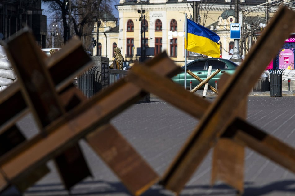 Checkpoints have been set up throughout the capital Kyiv.