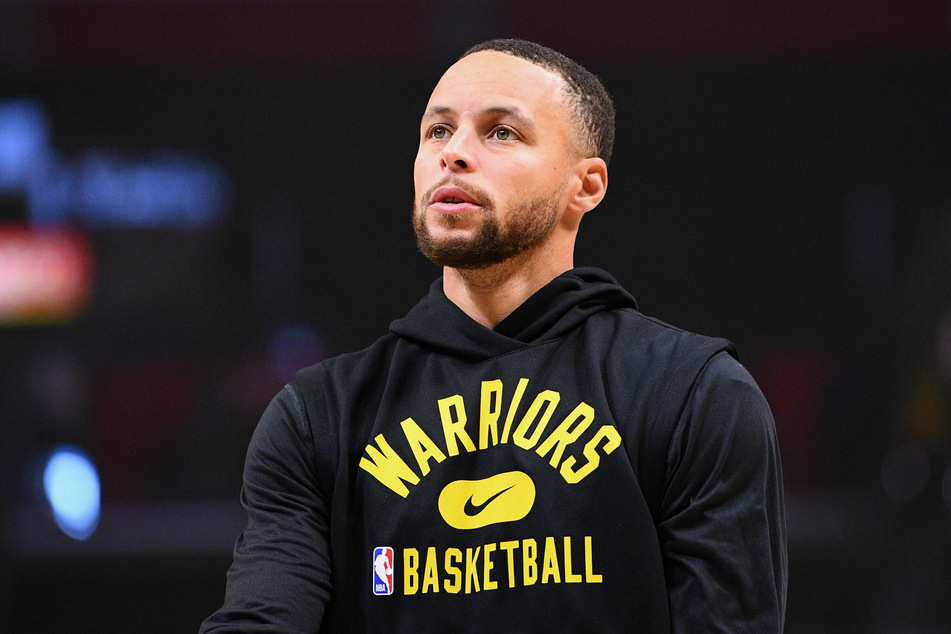 Warriors Guard Stephen Curry was one of five players held out of Saturday's game in Canada.