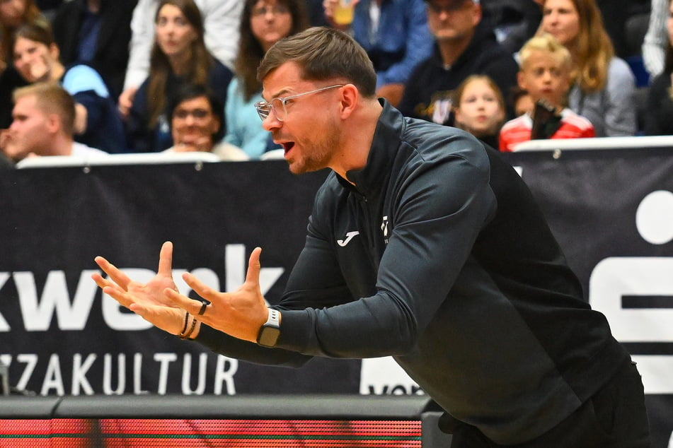 Titans-Coach Fabian Strauß konnte es nicht fassen.