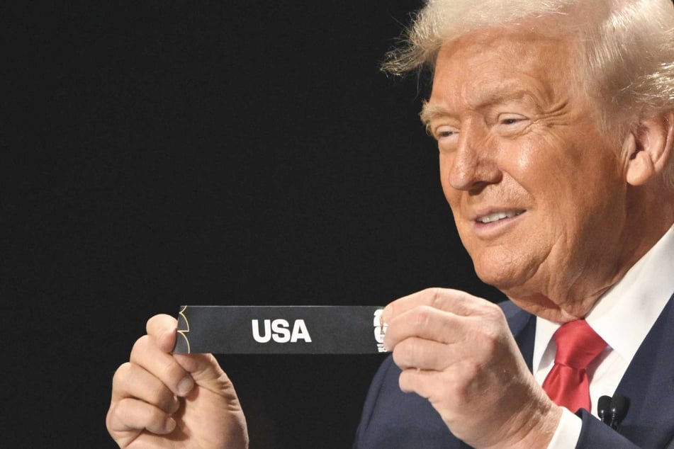 Trump takes center stage at the 2026 World Cup draw alongside co-hosts Mexico and Canada