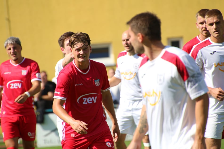 Tim Hannemann hatte beim 9:1 gegen den Heidenauer SV den Torreigen eröffnet.