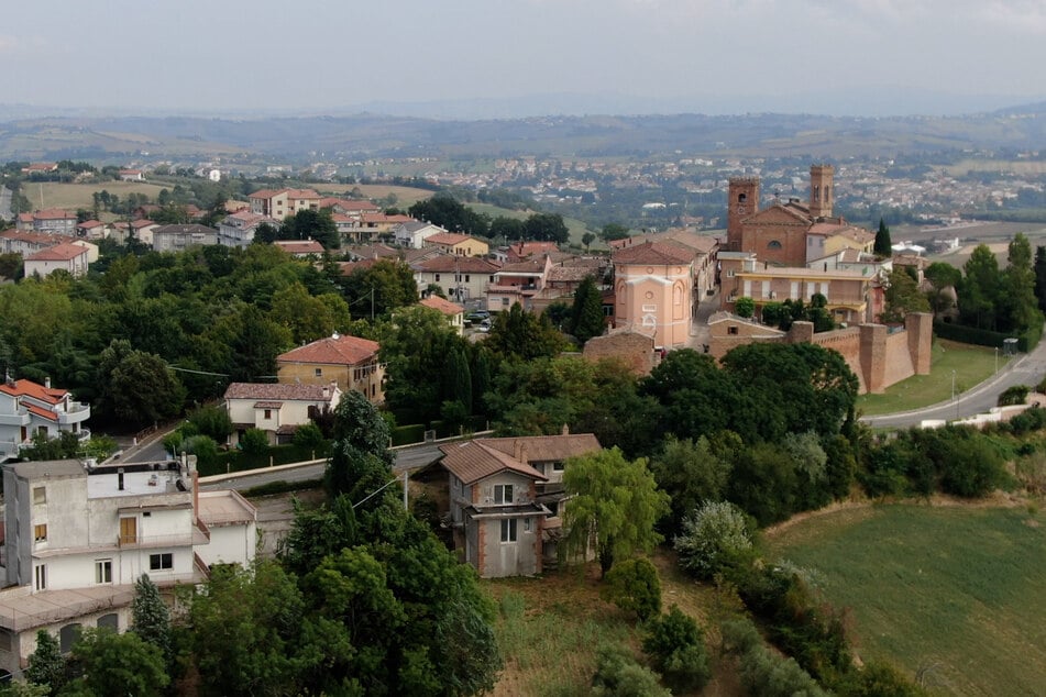 Zusammen mit seiner Familie befand sich der Tatverdächtige Serhij K. im Urlaub in San Clemente als die Handschellen klickten. Seitdem befindet er sich in einem Hochsicherheitsgefängnis im Norden des Landes.