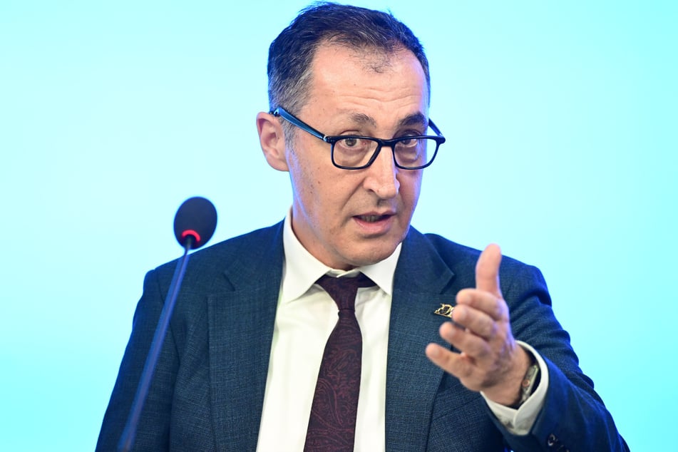 In den kommenden Tagen will Özdemir die Grünen in Sachsen-Anhalt im Wahlkampf unterstützen. (Archivbild)
