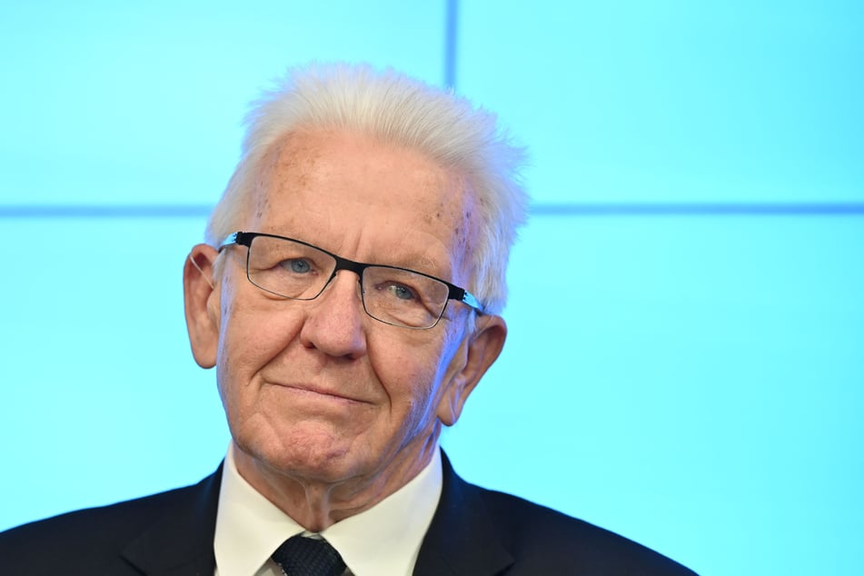 Auch BaWü's scheidender Ministerpräsident Winfried Kretschmann (77, Grüne) sieht die Entlastungsprämie kritisch.
