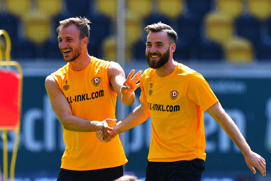 "Herzlich willkommen im Team": Pascal Sohm (29, l.) begrüßt Morris Schröter (25).