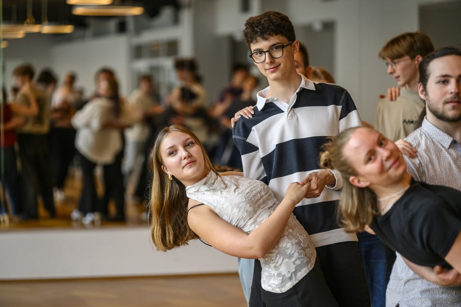 Die Debütanten Soey Kraft (17, l.) und Tobias Kötteritzsch (19) fühlen sich bestens vorbereitet.