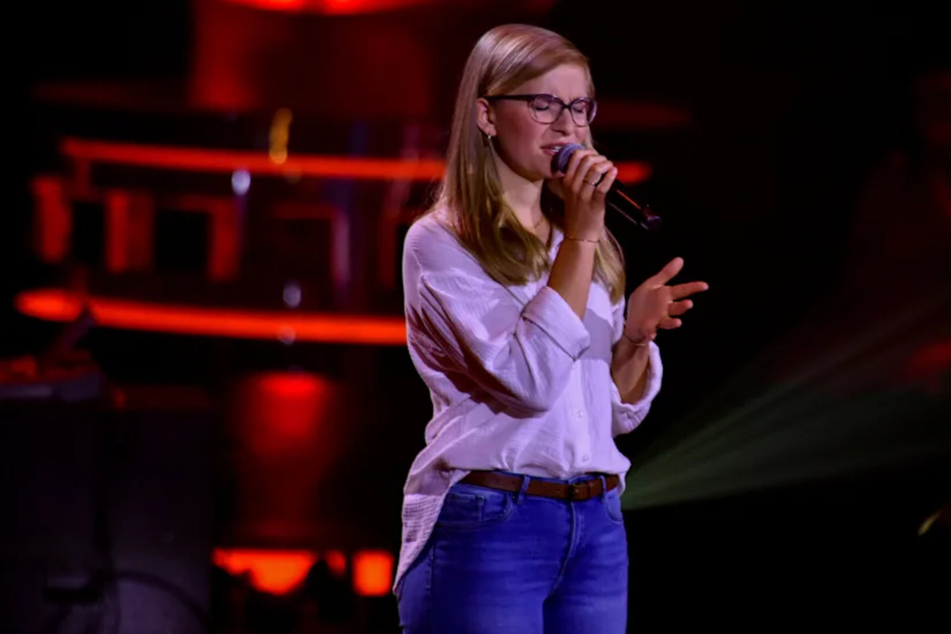 Annemarie (24) sang bei "The Voice of Germany" Ed Sheerans (32) Song "Afterglow".