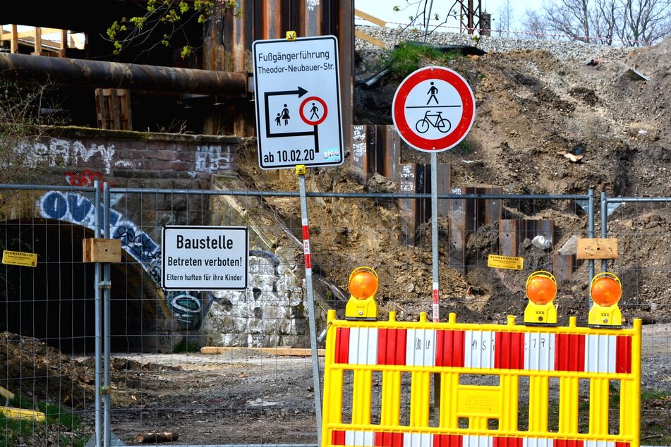 Der prächtige, baugeschichtlich bedeutsame Rundbogentunnel von 1878 stand eigentlich unter Denkmalschutz.