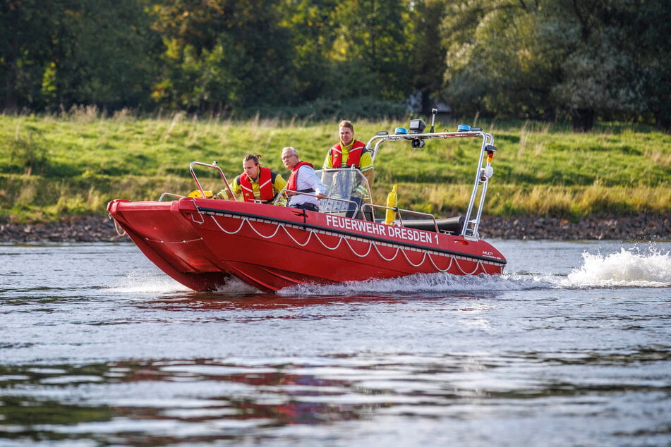 5,30 Meter lang und mit 70-PS-Außenbordmotoren ausgestattet: eines der drei neuen Motorboote vom Typ Pioner Multi III.