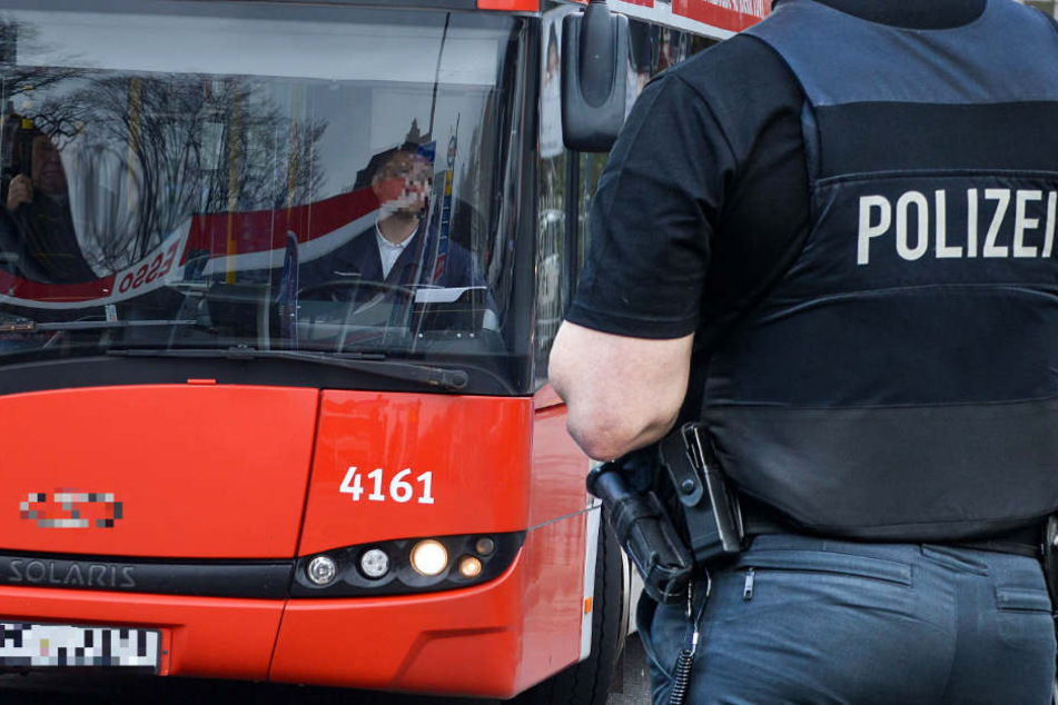 Die Polizei war rechtzeitig vor Ort und konnte den Tatverdächtigen festnehmen (Symbolbild).