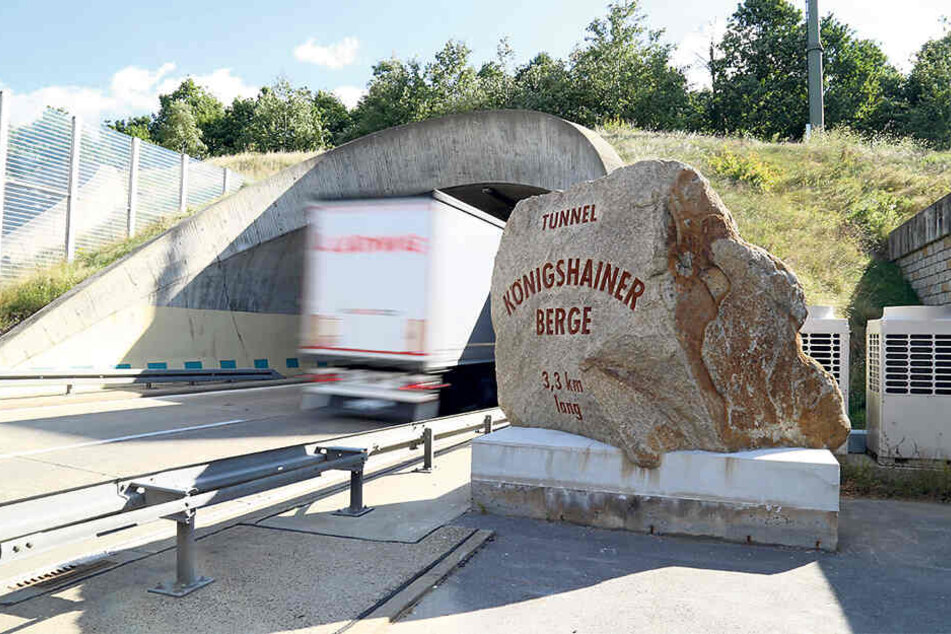 Der Tunnel Königshainer Berge wird mal wieder gewartet.
