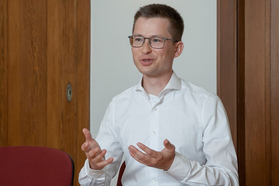 Felix Rösel vom Dresdner ifo-Institut im Interview zur Kreisreform von 2008.