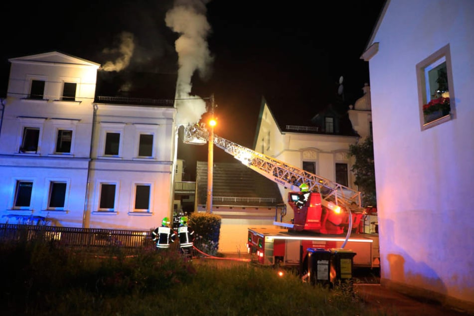 Im Dachgeschoss eines Hauses in der Mühlgasse brannte es.