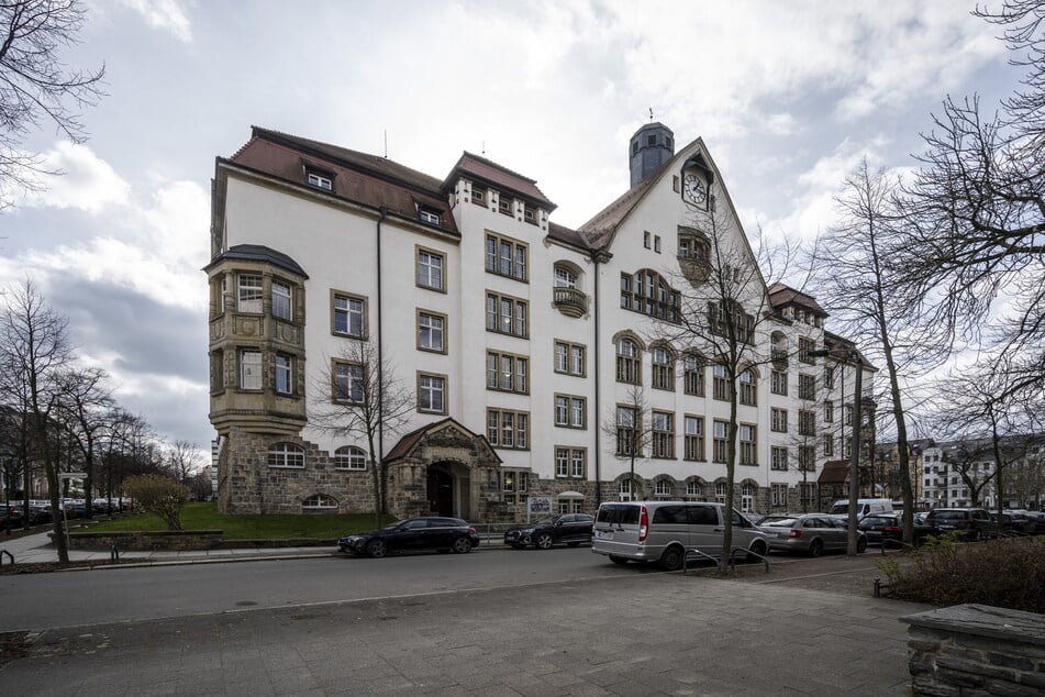Das Chemnitzer Abendgymnasium ist seit Schuljahresbeginn mit im Wilhelm-André-Gymnasium untergebracht.