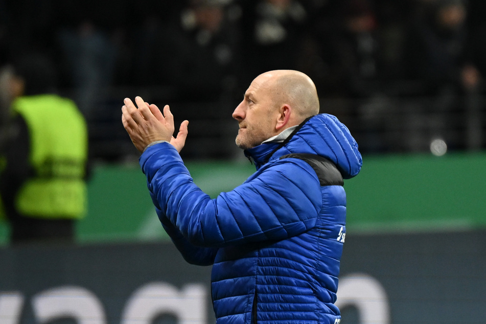 Lilien-Coach Torsten Lieberknecht (49) war trotz der 2:4-Pleite gegen Eintracht Frankfurt im DFB-Pokal-Achtelfinale mehr als zufrieden mit der Performance seines Teams.