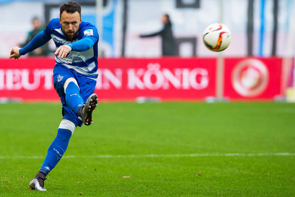 Auf die Standards von Zlatko Janjic muss der FC Augsburg besonders aufpassen.
