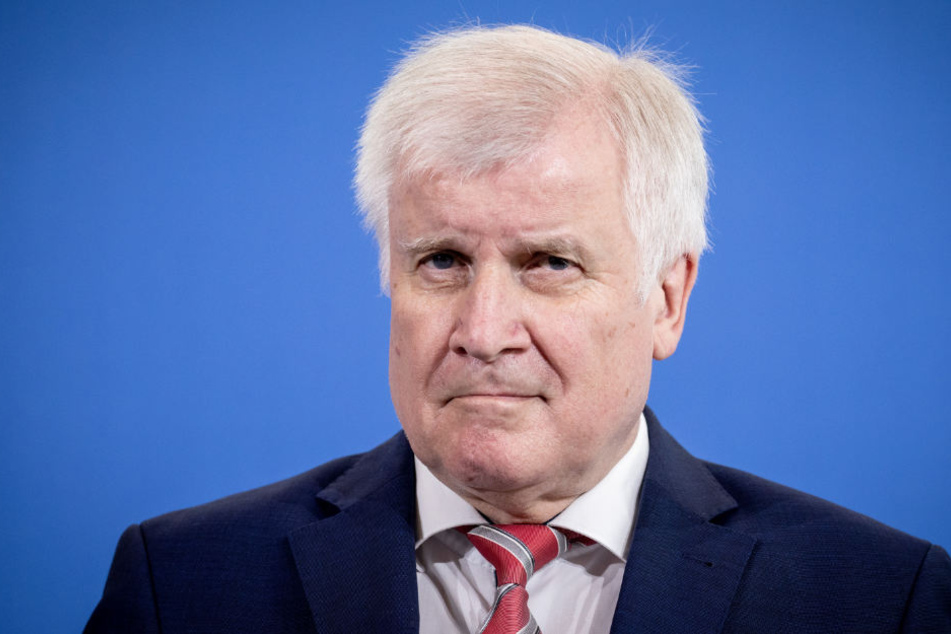Horst Seehofer will kompromisslos durchgreifen und für Aufklärung sorgen.